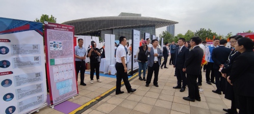 9888拉斯维加斯集团加入团市委“汇聚青春动能 立功十项行动”主题展