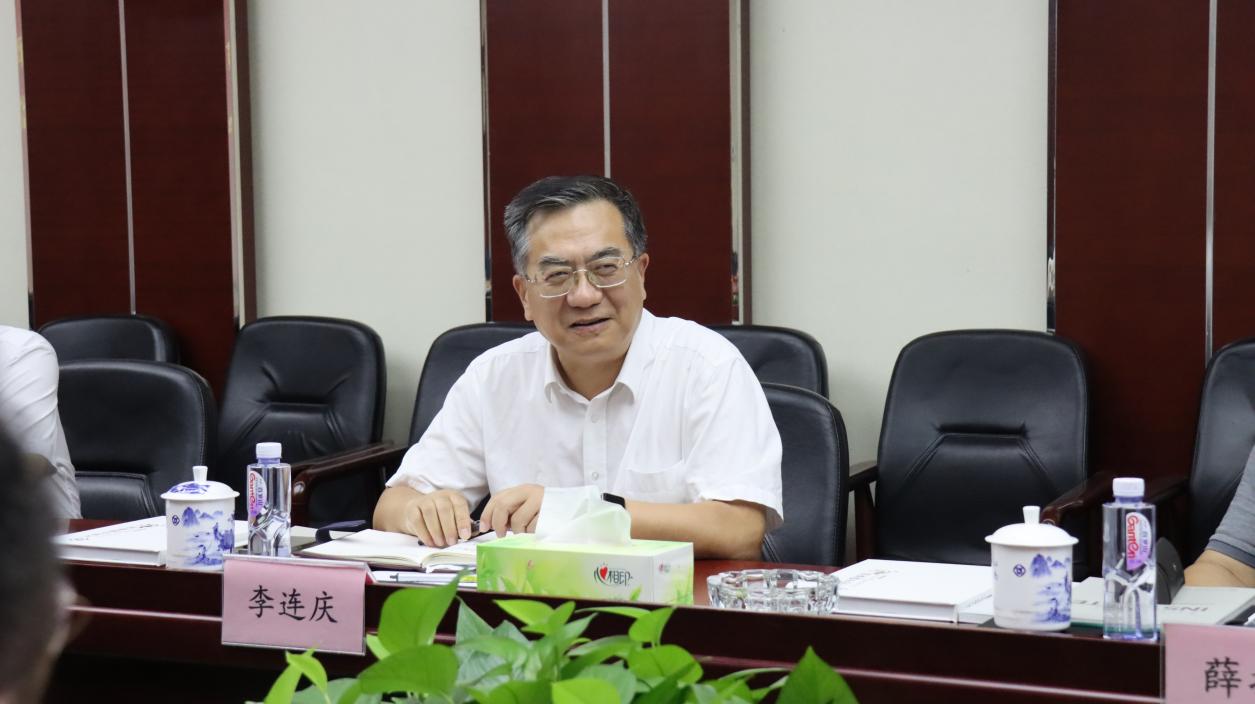 国兴资源公司党委书记、董事长李连庆到9888拉斯维加斯集团调研指导事情